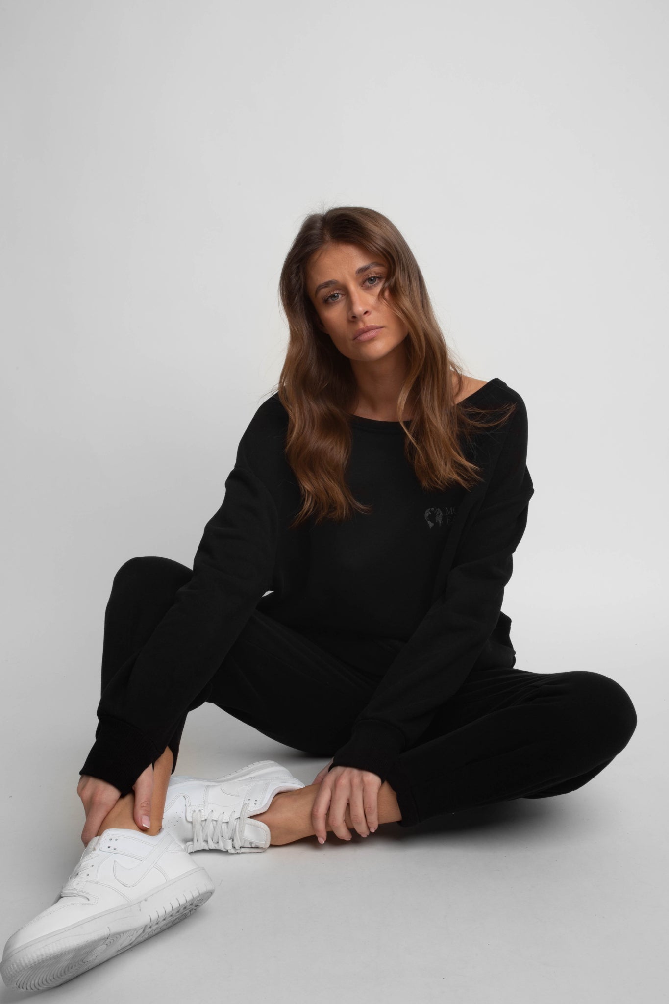 LOOSE FIT BOAT NECK SWEATSHIRT BLACK - DIU