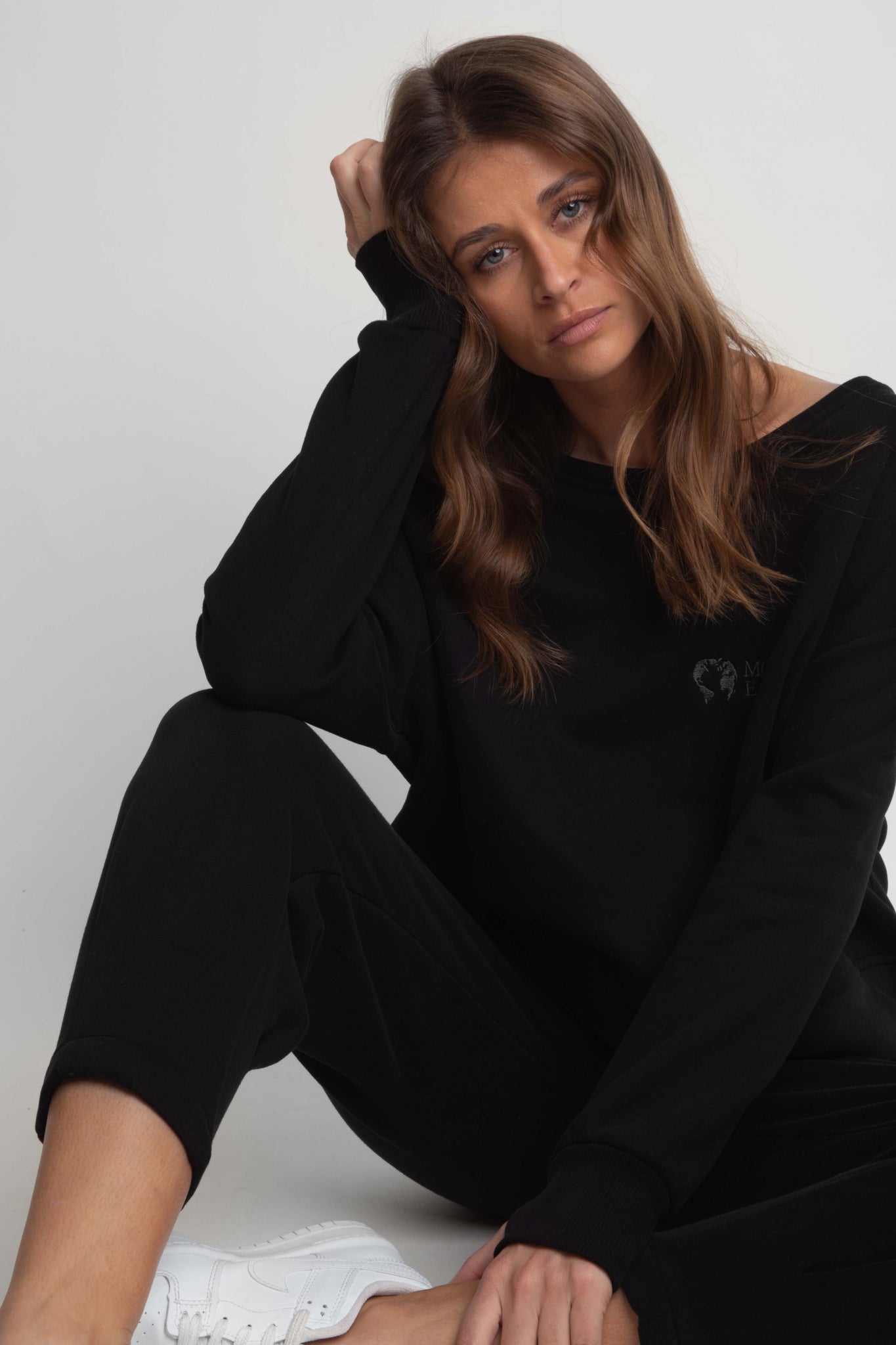 LOOSE FIT BOAT NECK SWEATSHIRT BLACK - DIU