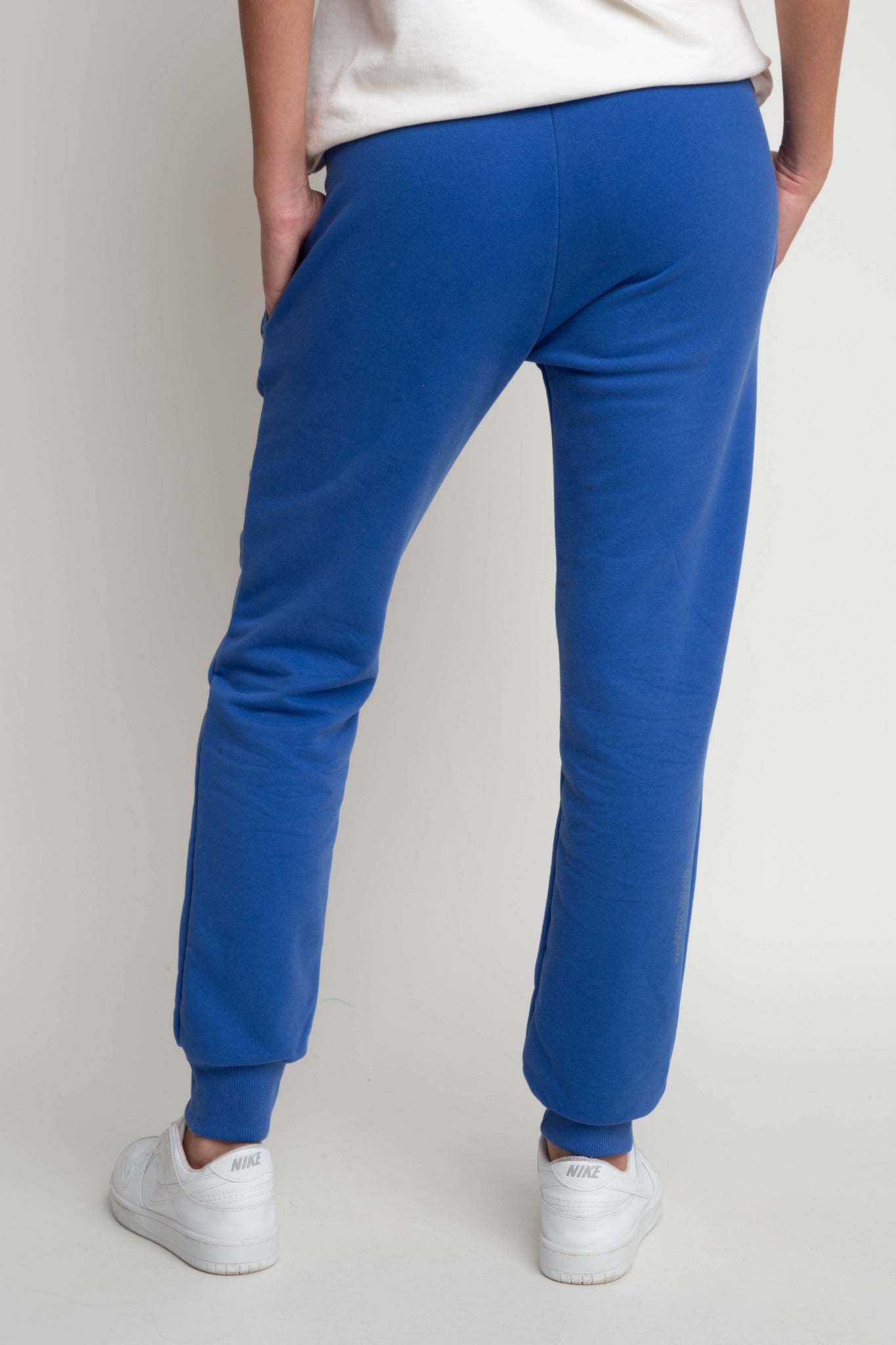 CORNFLOWER BLUE SWEATPANTS - BELINDA
