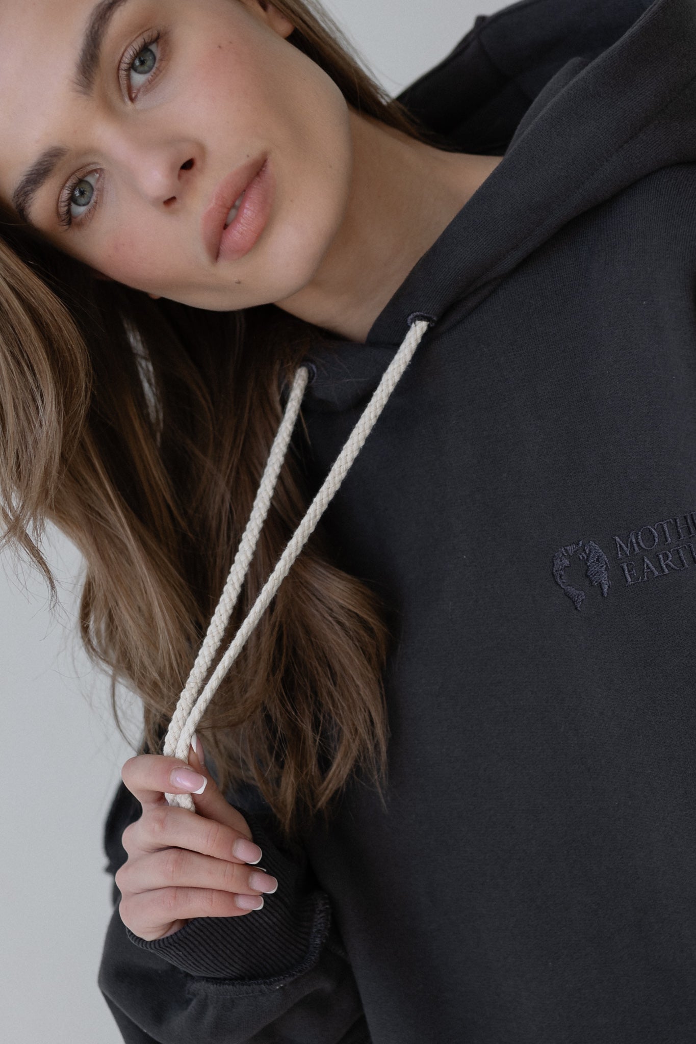 OVERSIZED HOODED SWEATSHIRT GRAPHITE - NESCA