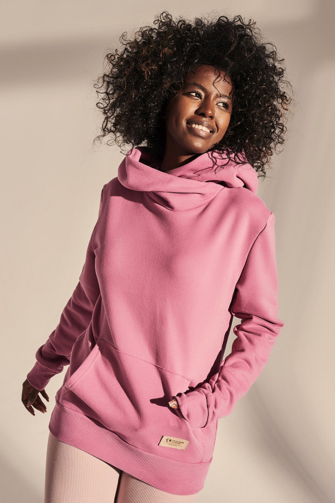 FITTED SWEATSHIRT WITH LARGE HOOD PINK - RHODES
