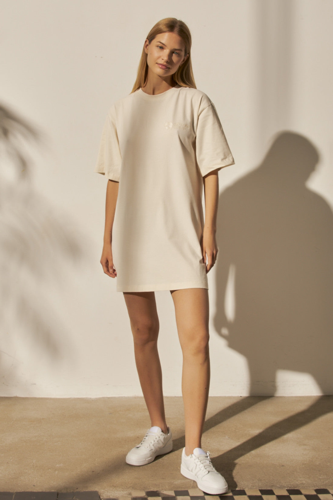 ECRU SHORT SLEEVE DRESS - ZELANDIA