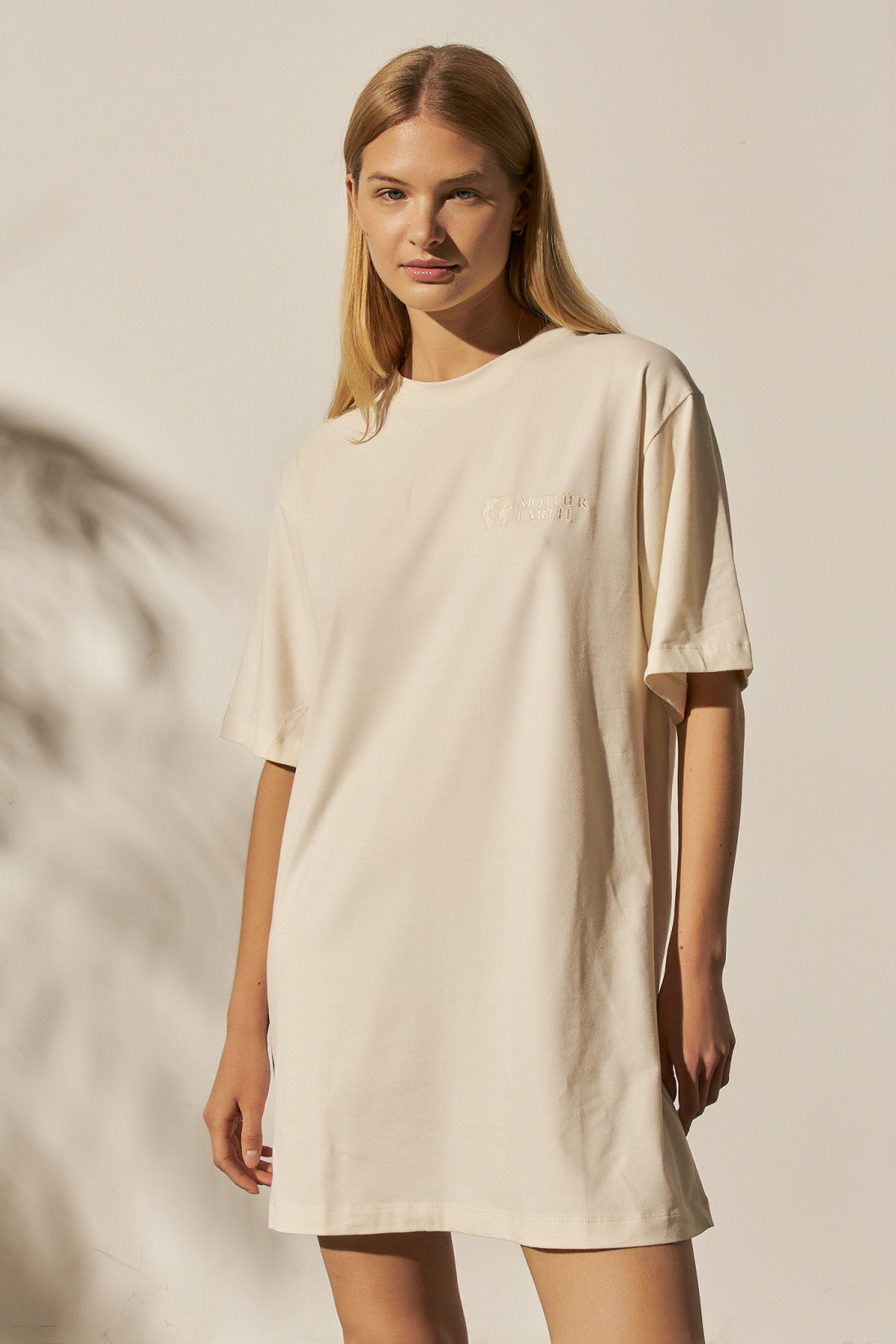 ECRU SHORT SLEEVE DRESS - ZELANDIA