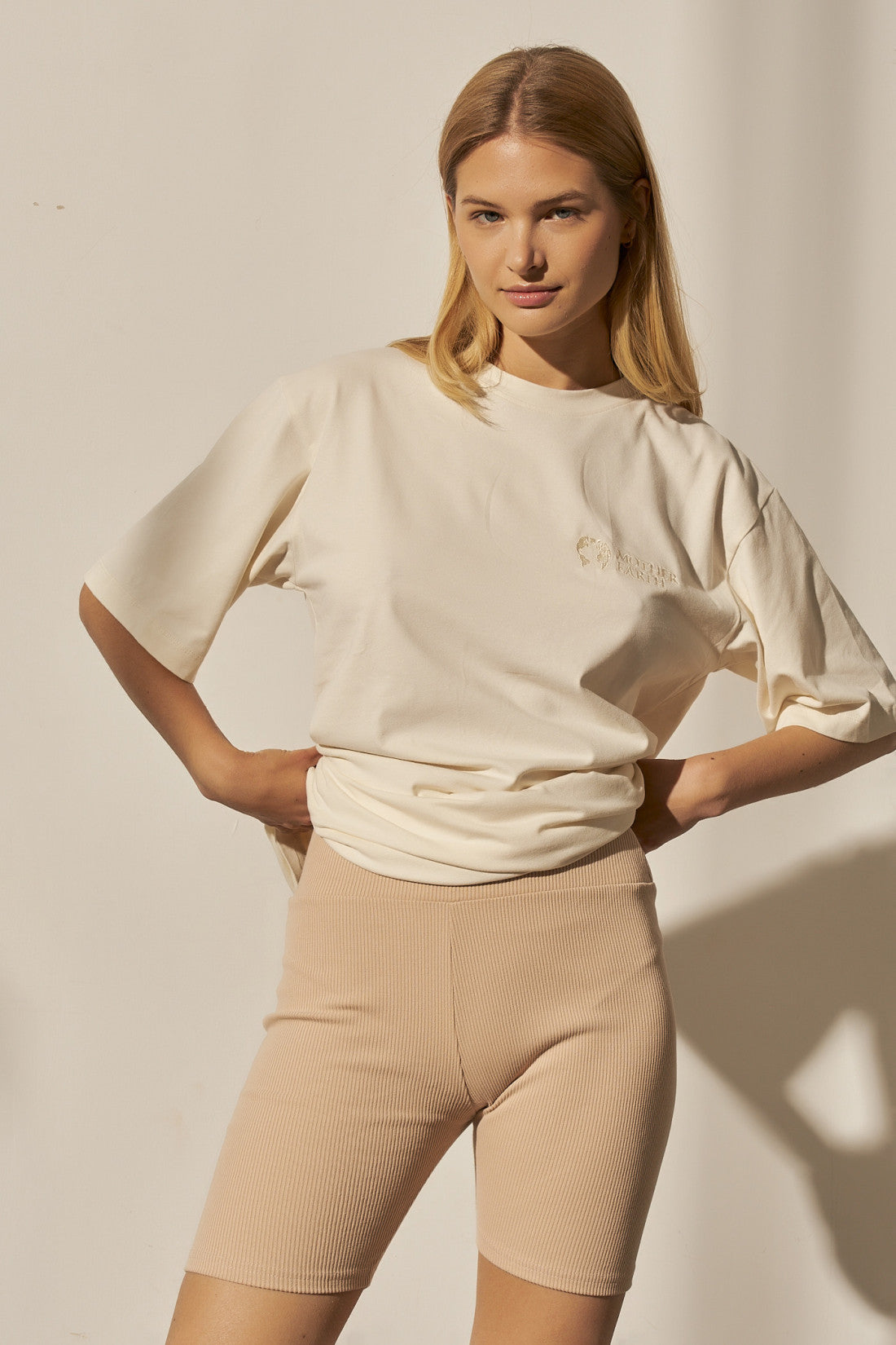 ECRU SHORT SLEEVE DRESS - ZELANDIA