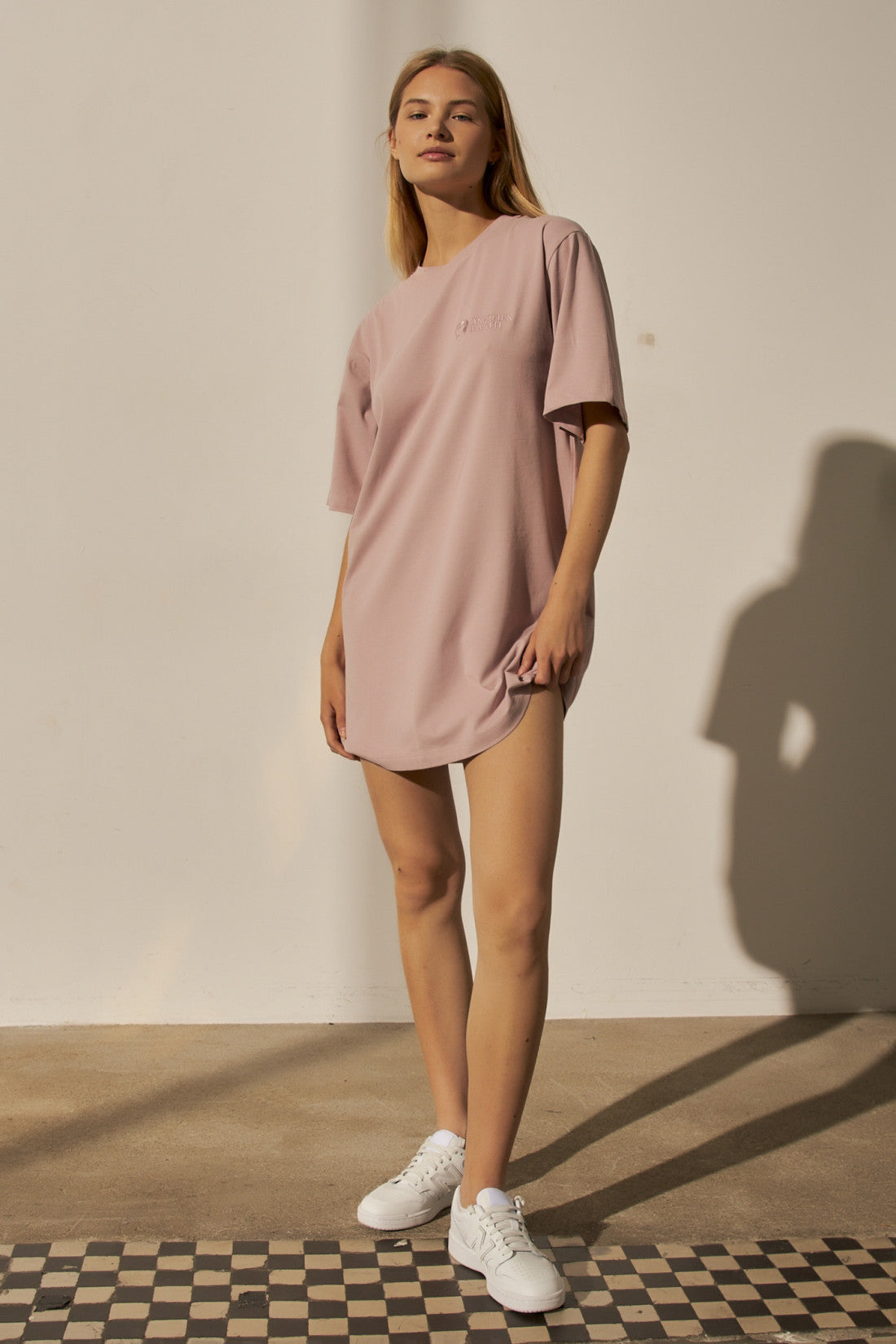 SHORT SLEEVE DRESS LIGHT PINK - ZELANDIA