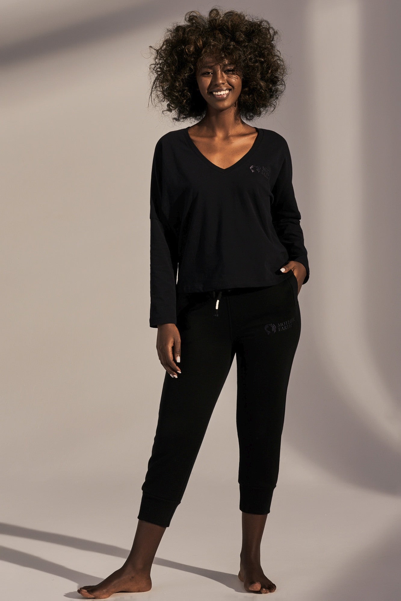 LONG SLEEVE V-NECK BLOUSE BLACK - ANTWERP