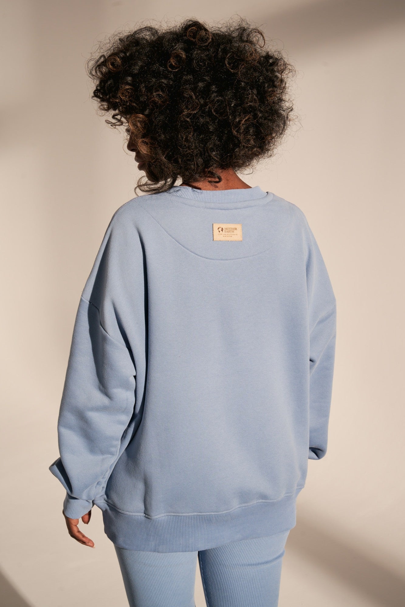 OVERSIZE BLUE SWEATSHIRT - MADAGASKAR