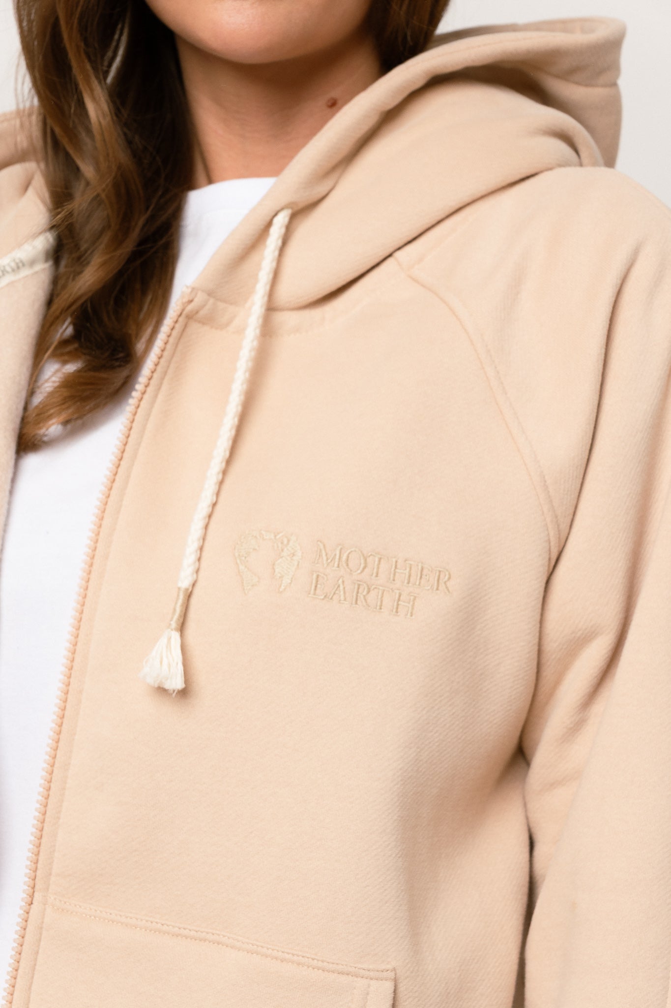BLUZA Z KAPTUREM OVERSIZE BEŻOWA - ESMERALDA
