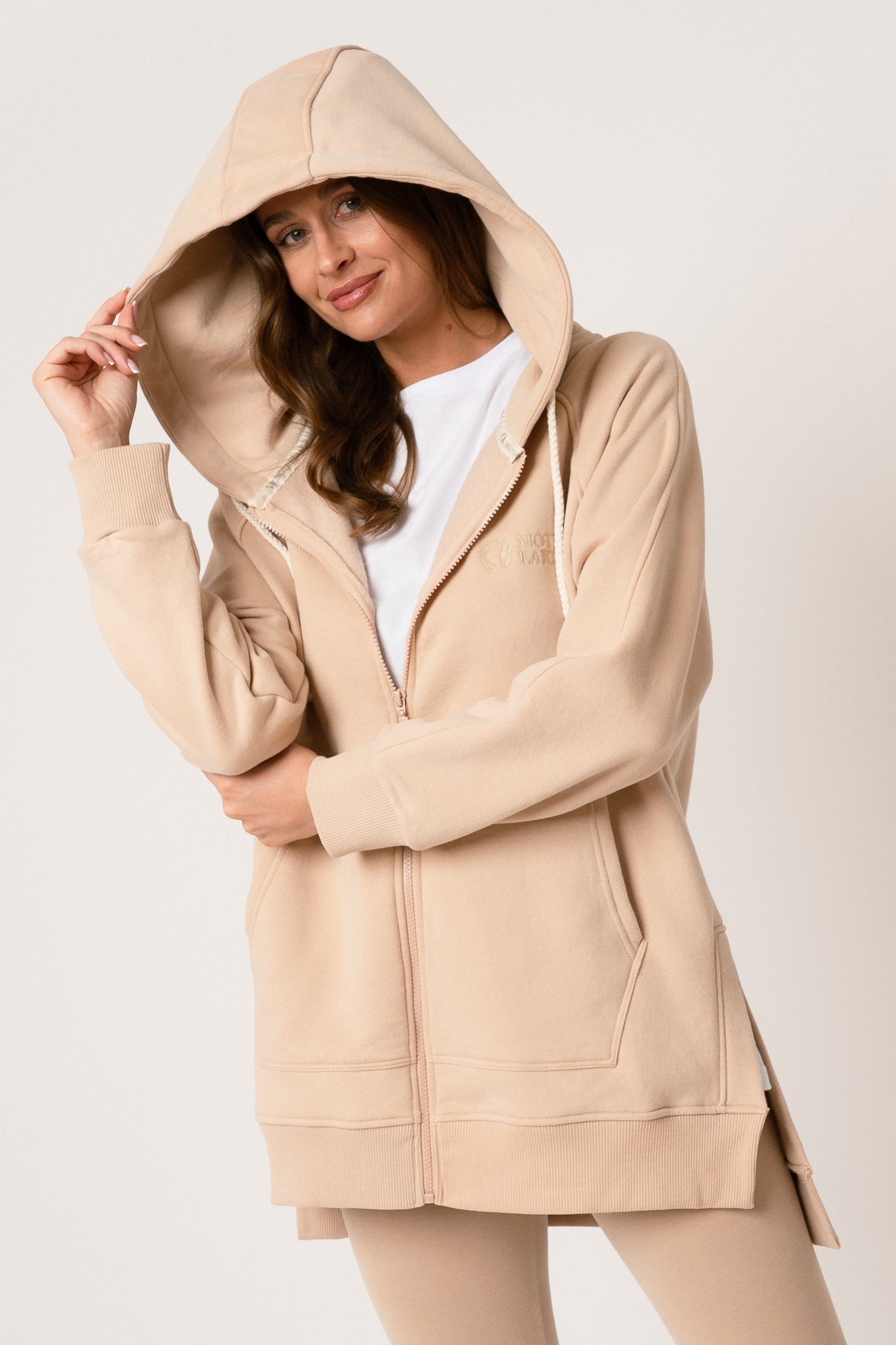 BLUZA Z KAPTUREM OVERSIZE BEŻOWA - ESMERALDA