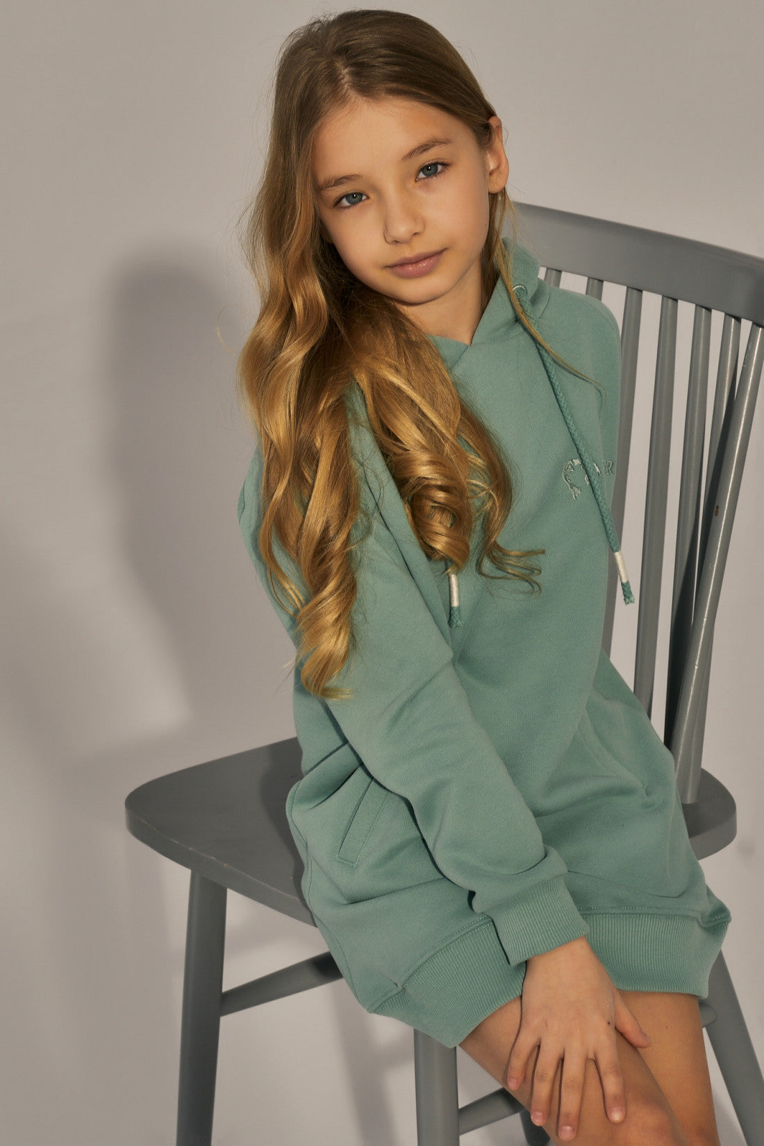 LONG TURQUOISE SWEATSHIRT - CORNWALIA