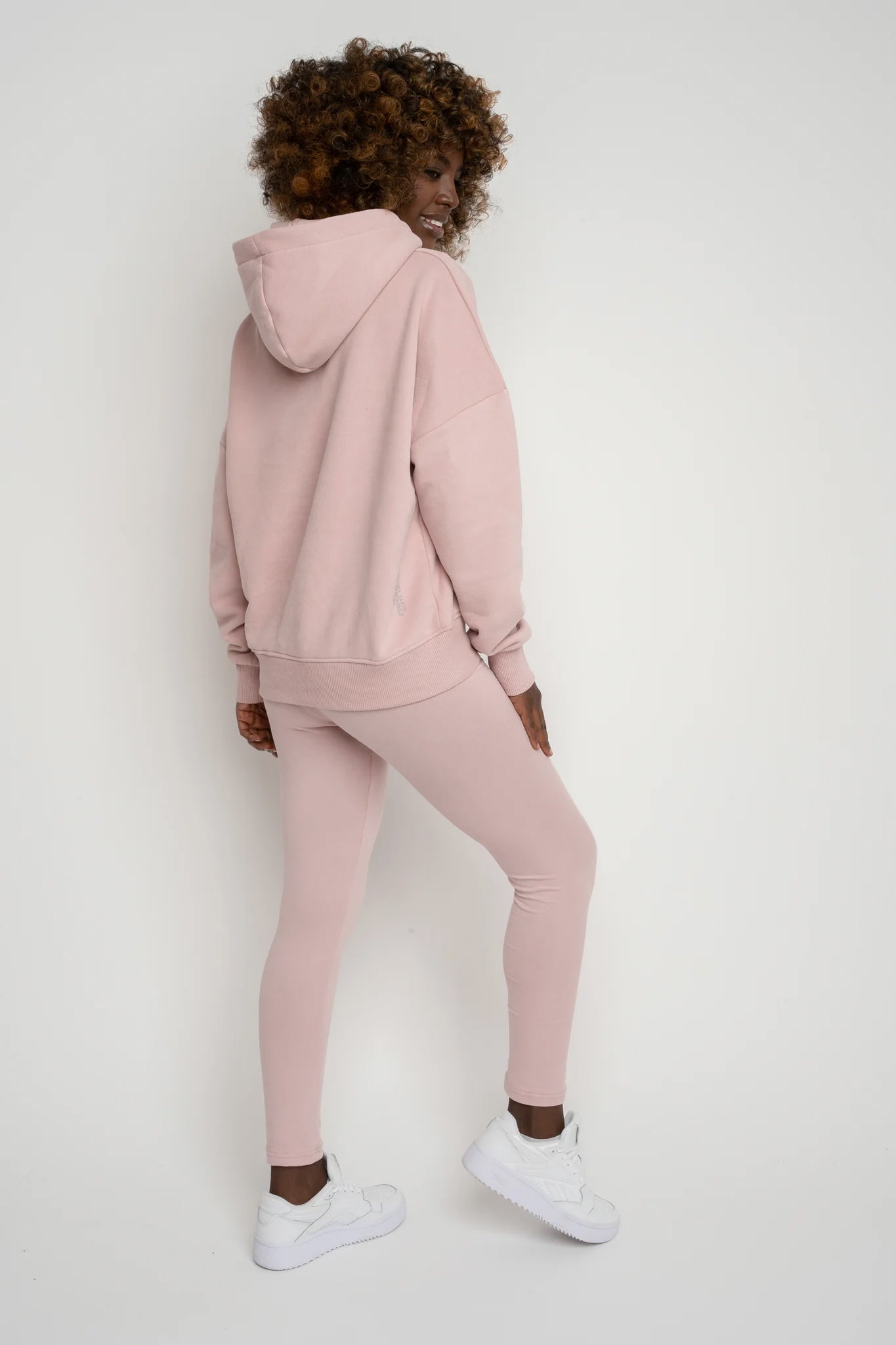 BLUZA Z KAPTUREM 2nd DROP JASNORÓŻOWA - MURIA