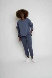 BLUZA O KROJU REGULAR FIT Z DŁUŻSZYM TYŁEM 2nd DROP GRANATOWA - COOK