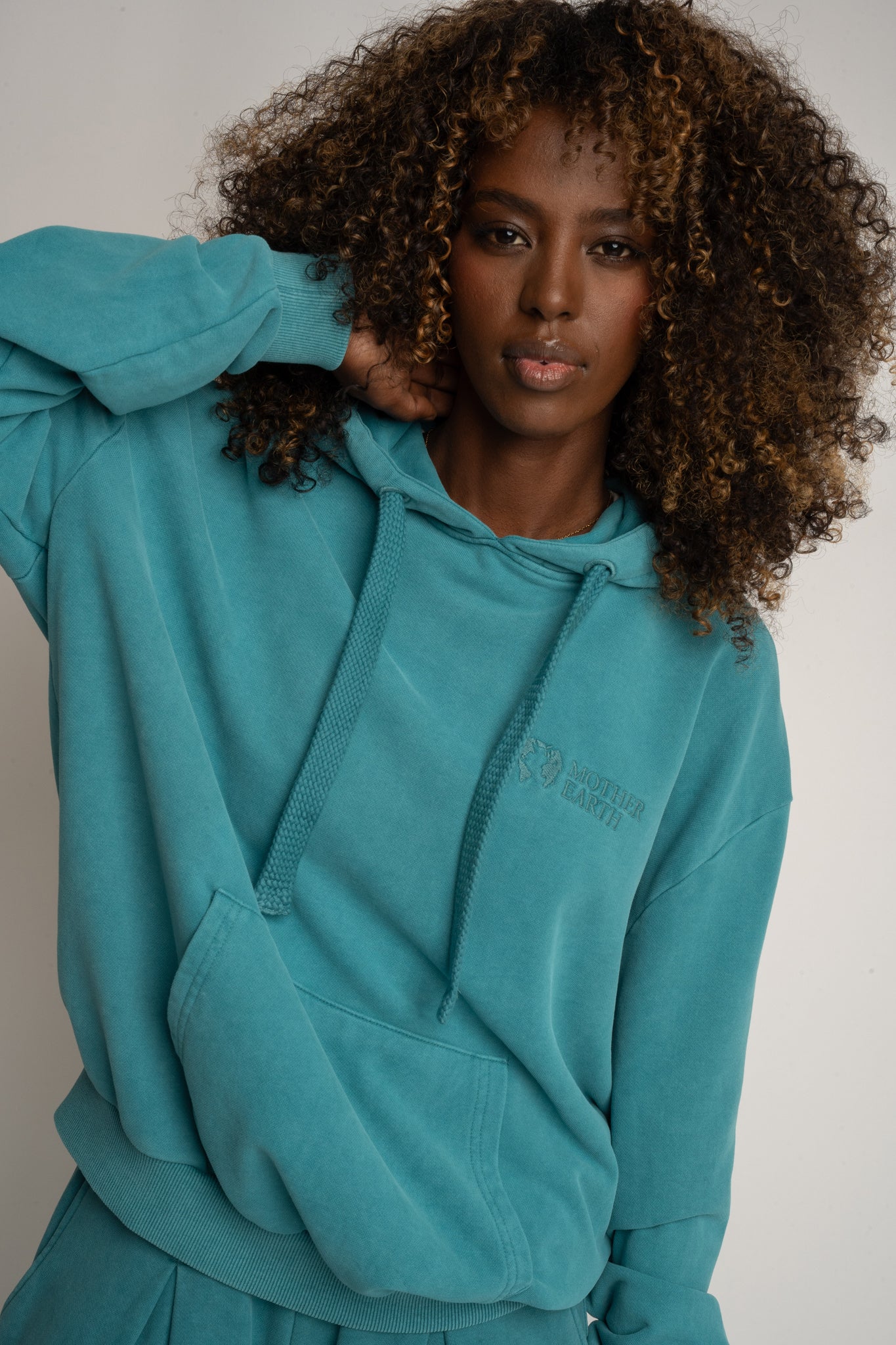 BLUZA Z EFEKTEM WASHED TURKUSOWA - LAPLAND