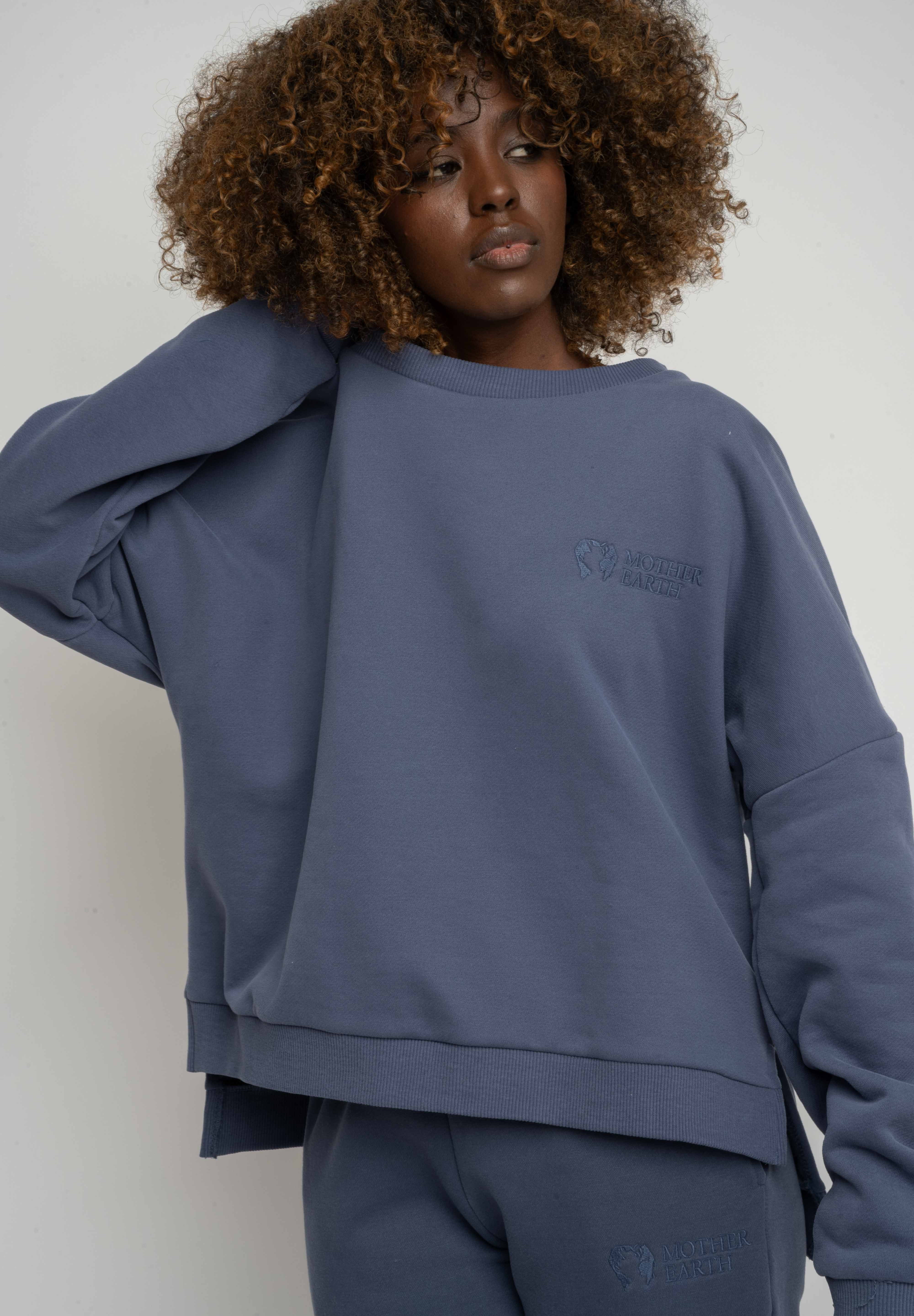 BLUZA O KROJU REGULAR FIT Z DŁUŻSZYM TYŁEM 2nd DROP GRANATOWA - COOK