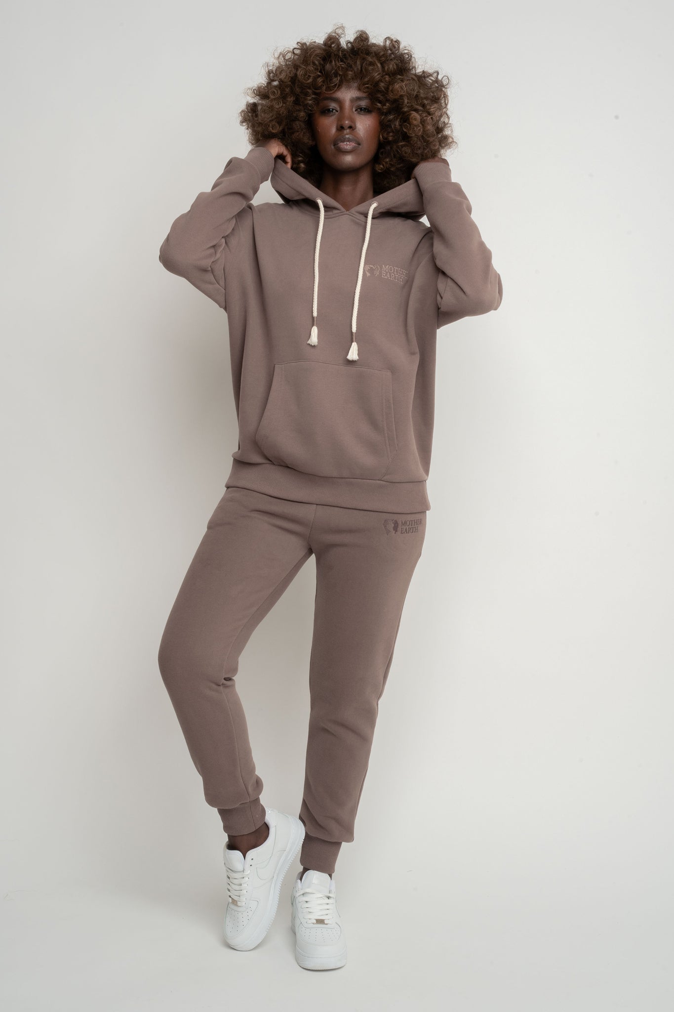 HOODIE CAPPUCCINO - MOHELI
