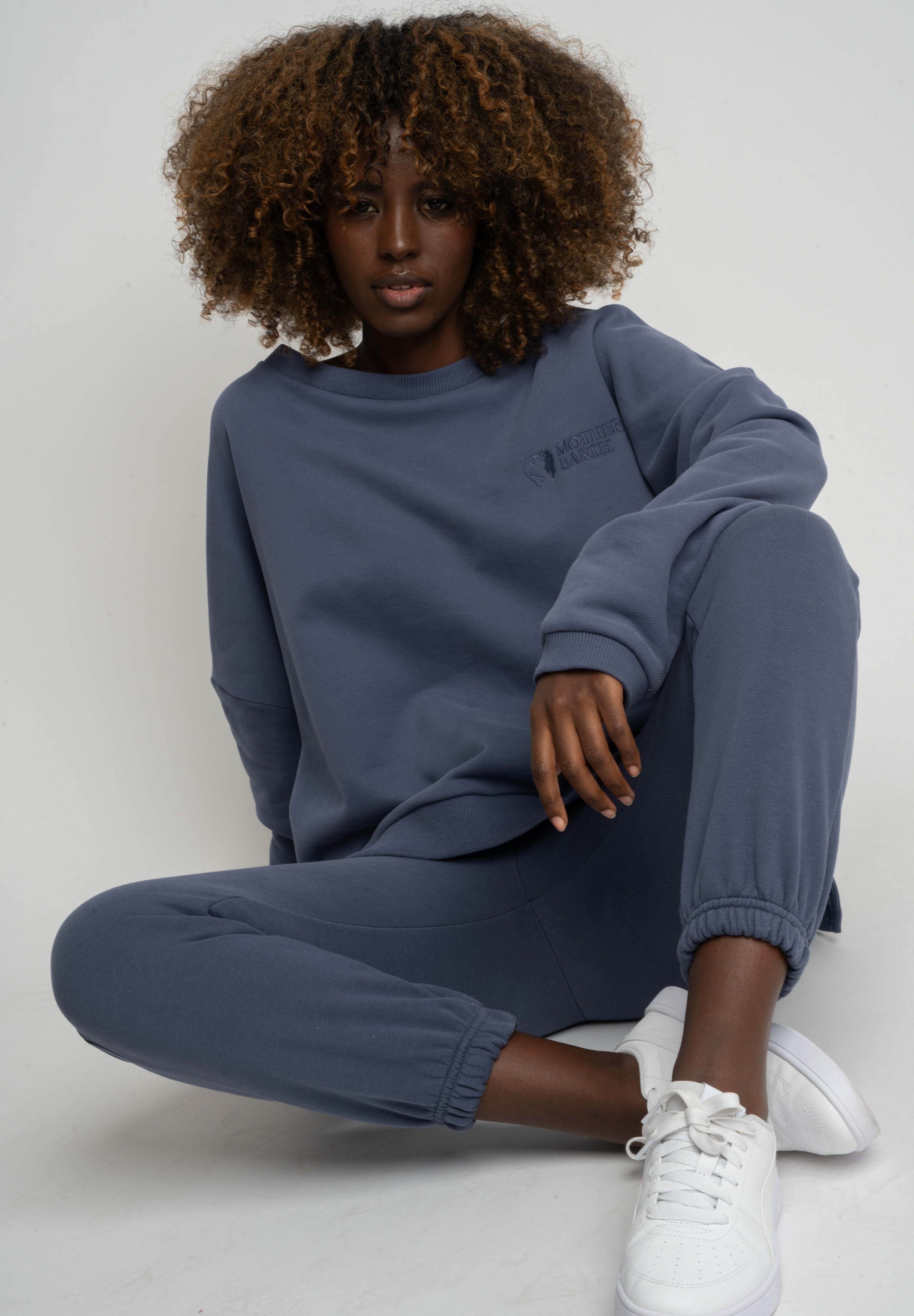 BLUZA O KROJU REGULAR FIT Z DŁUŻSZYM TYŁEM 2nd DROP GRANATOWA - COOK