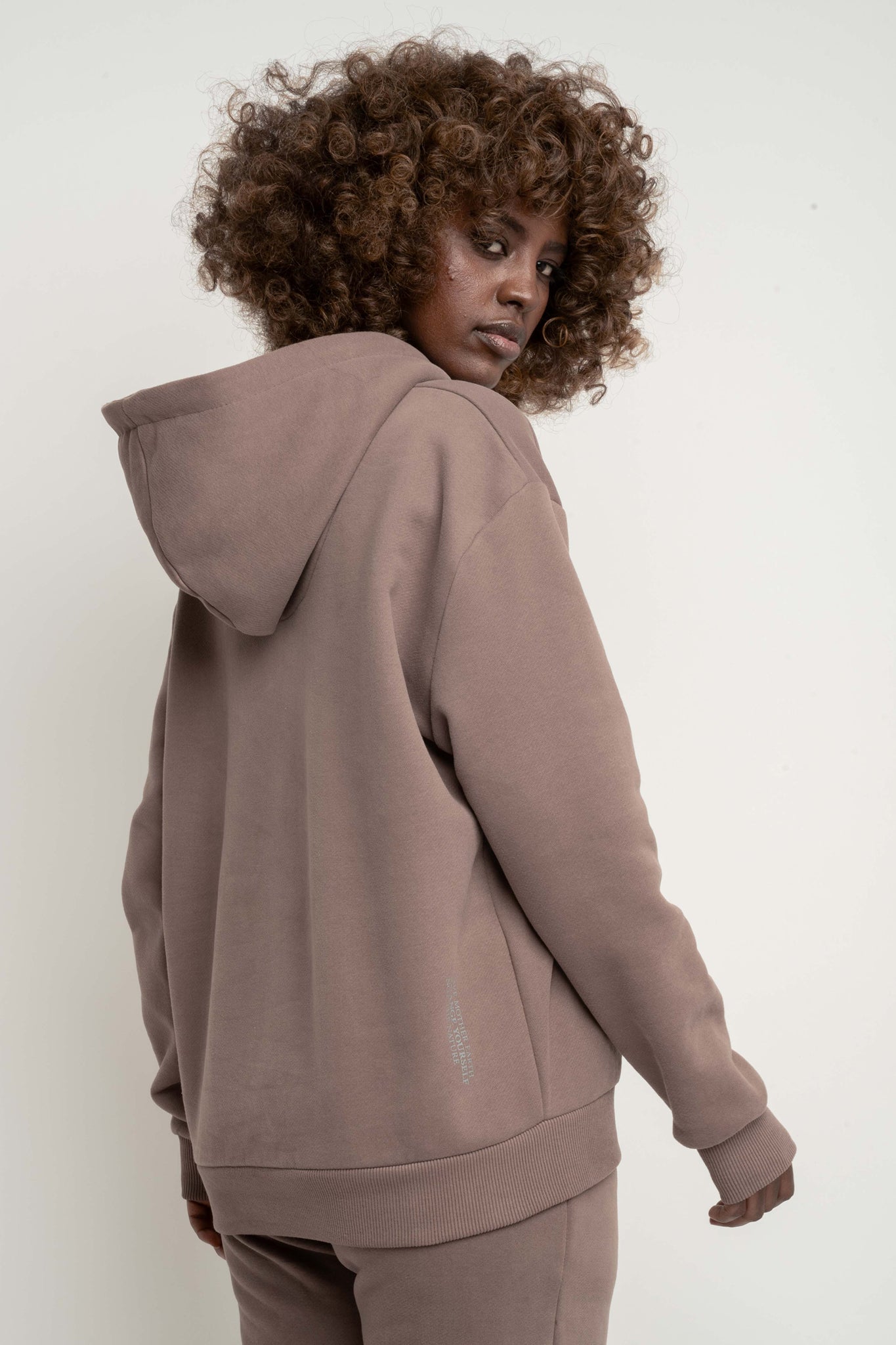 HOODIE CAPPUCCINO - MOHELI