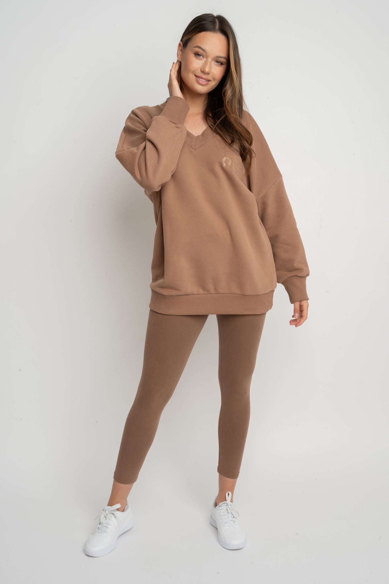BLUZA Z DEKOLTEM OVERSIZE BRĄZOWA - BISCOE