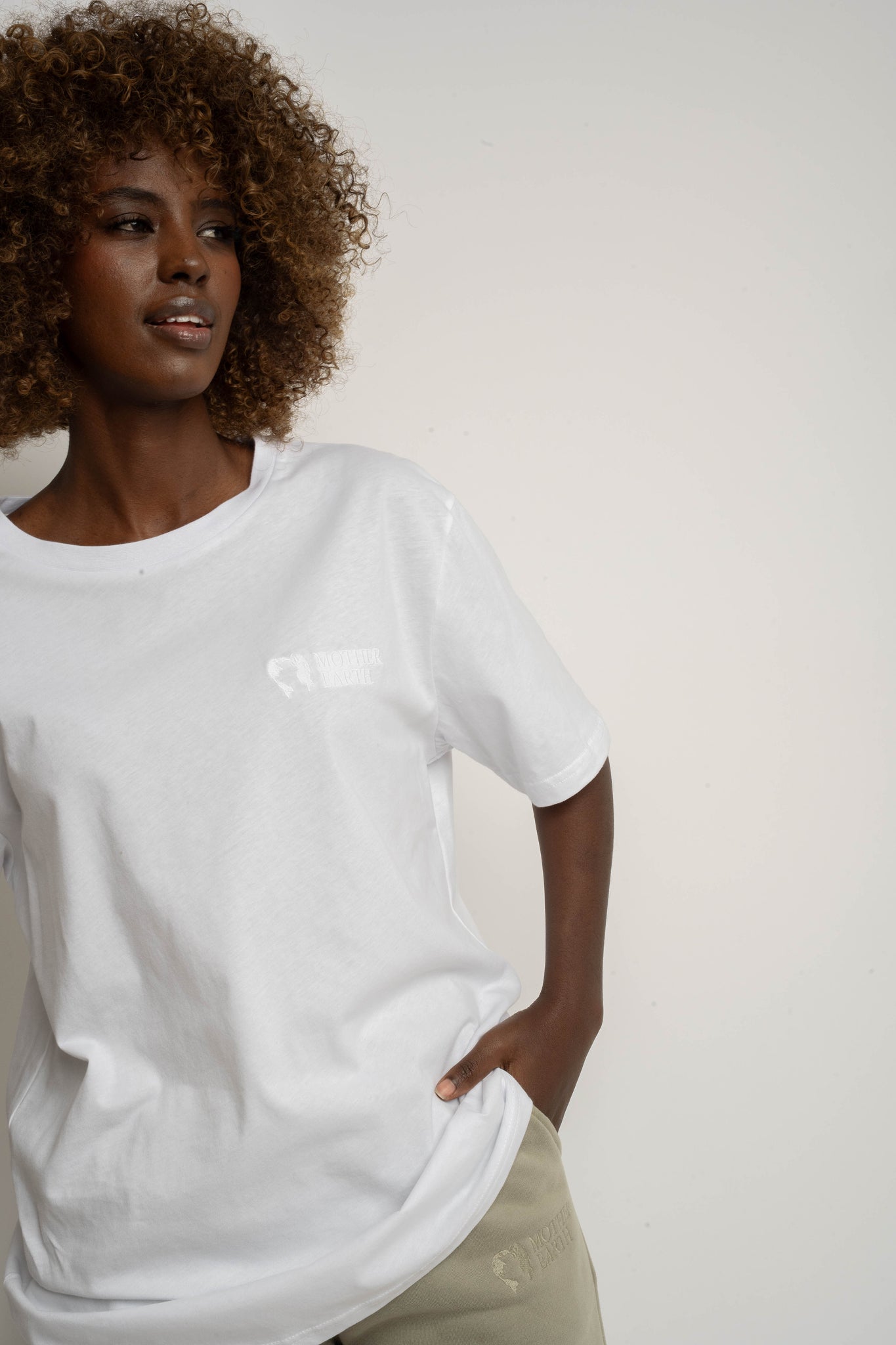 T-SHIRT DAMSKI BIAŁY - BALI