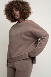 BLUZA O KROJU REGULAR FIT Z DŁUŻSZYM TYŁEM CAPPUCCINO- COOK