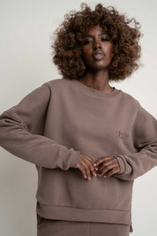 BLUZA O KROJU REGULAR FIT Z DŁUŻSZYM TYŁEM CAPPUCCINO- COOK