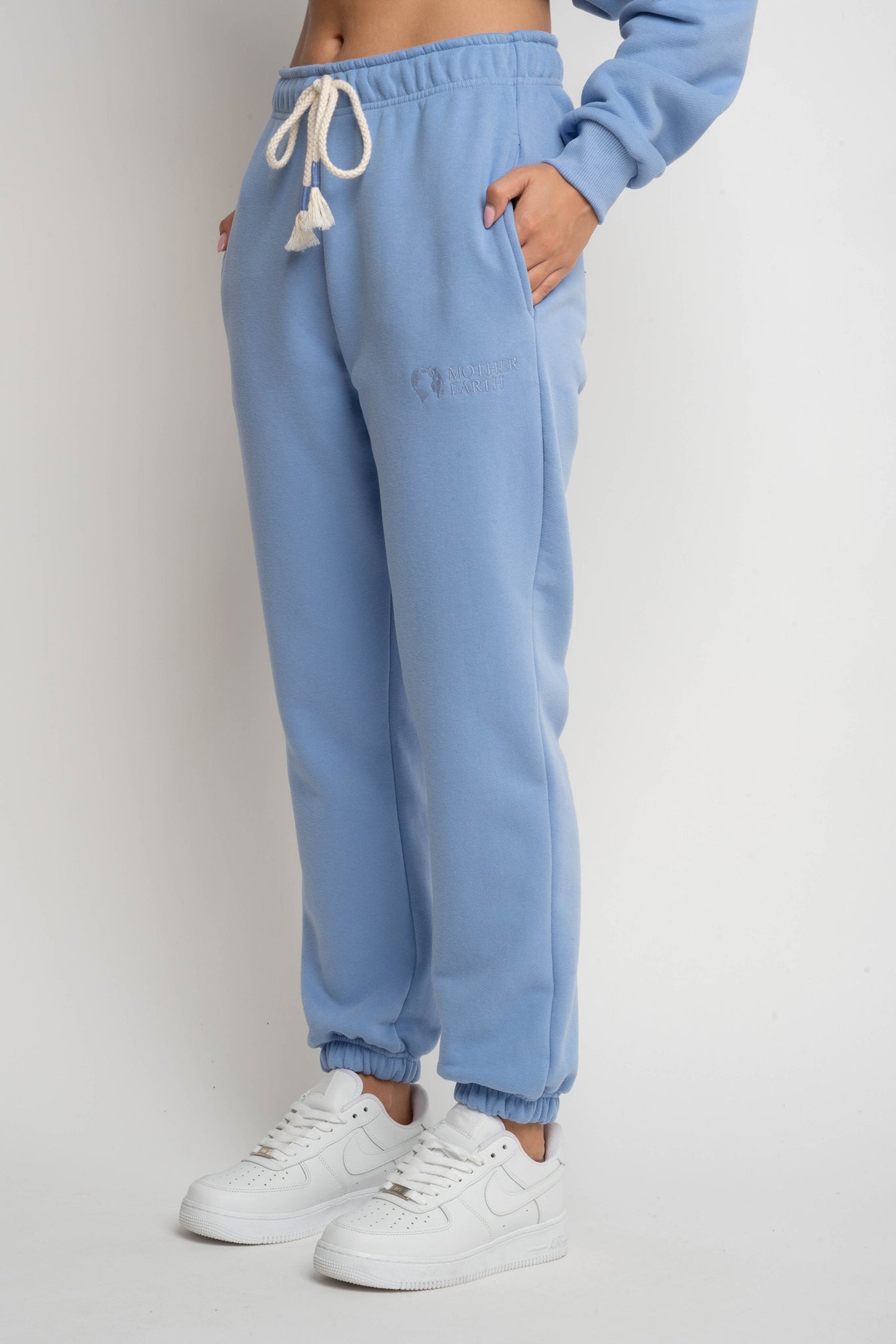 LIGHT BLUE BAGGY SWEATPANTS - KARPATOS