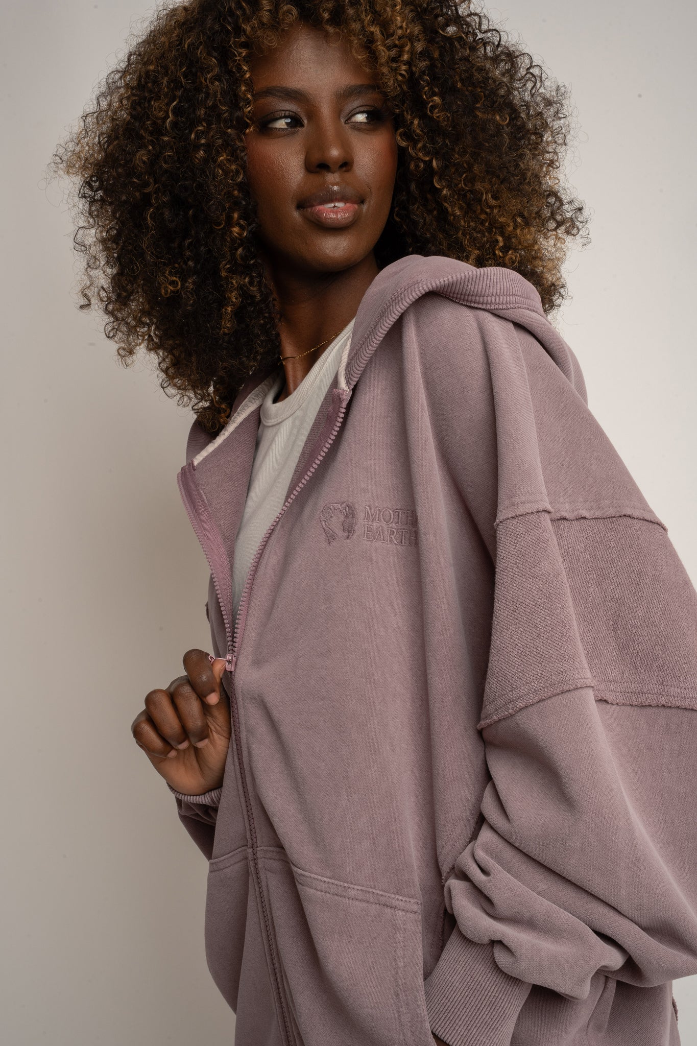 BLUZA Z EFEKTEM WASHED BORDOWA - TRONDHEIM