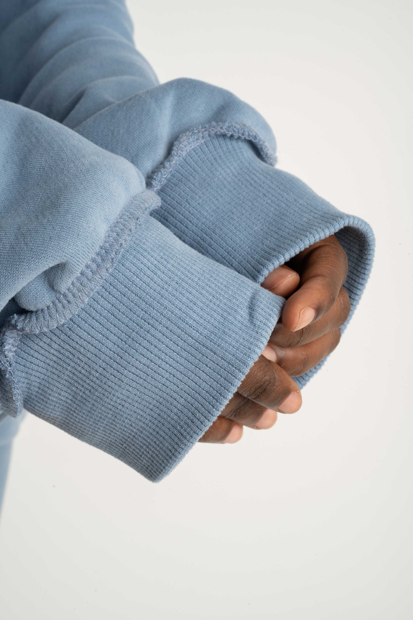 BLUZA Z KAPTUREM TYPU OVERSIZE CIEMNONIEBIESKA - NESCA