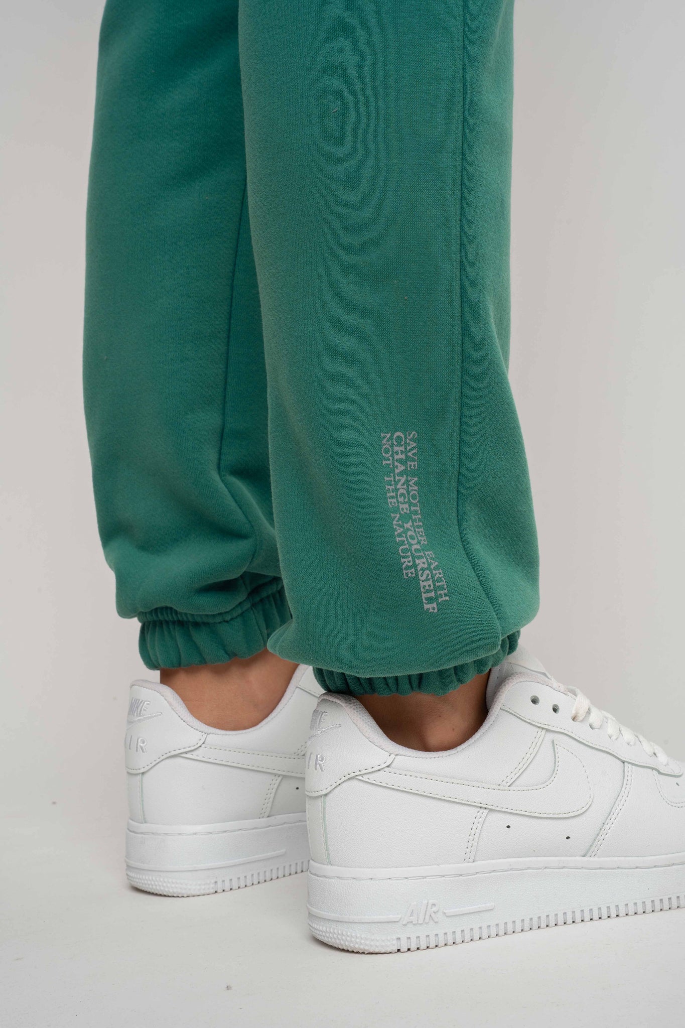 REGULAR FIT SWEATPANTS FOREST GREEN - MILOS