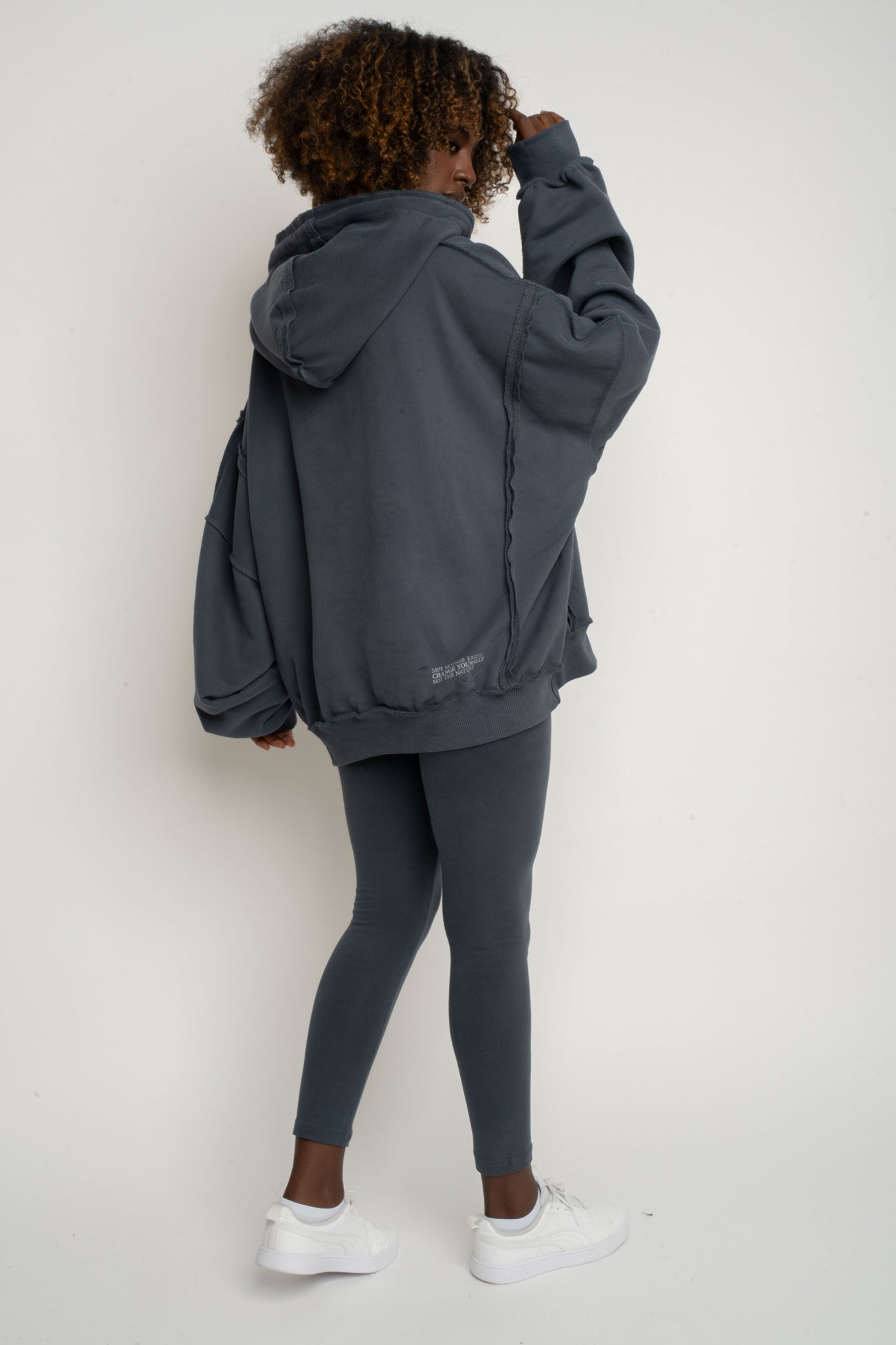 OVERSIZED HOODED SWEATSHIRT GRAPHITE - NESCA