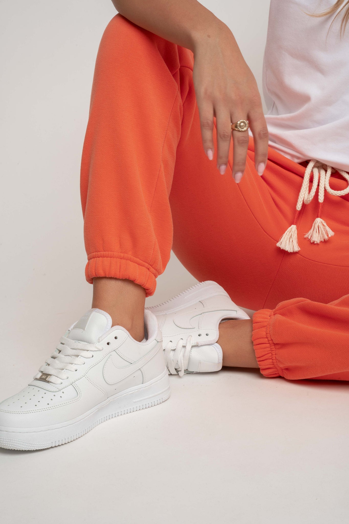 REGULAR FIT SWEATPANTS PUMPKIN ORANGE - MILOS