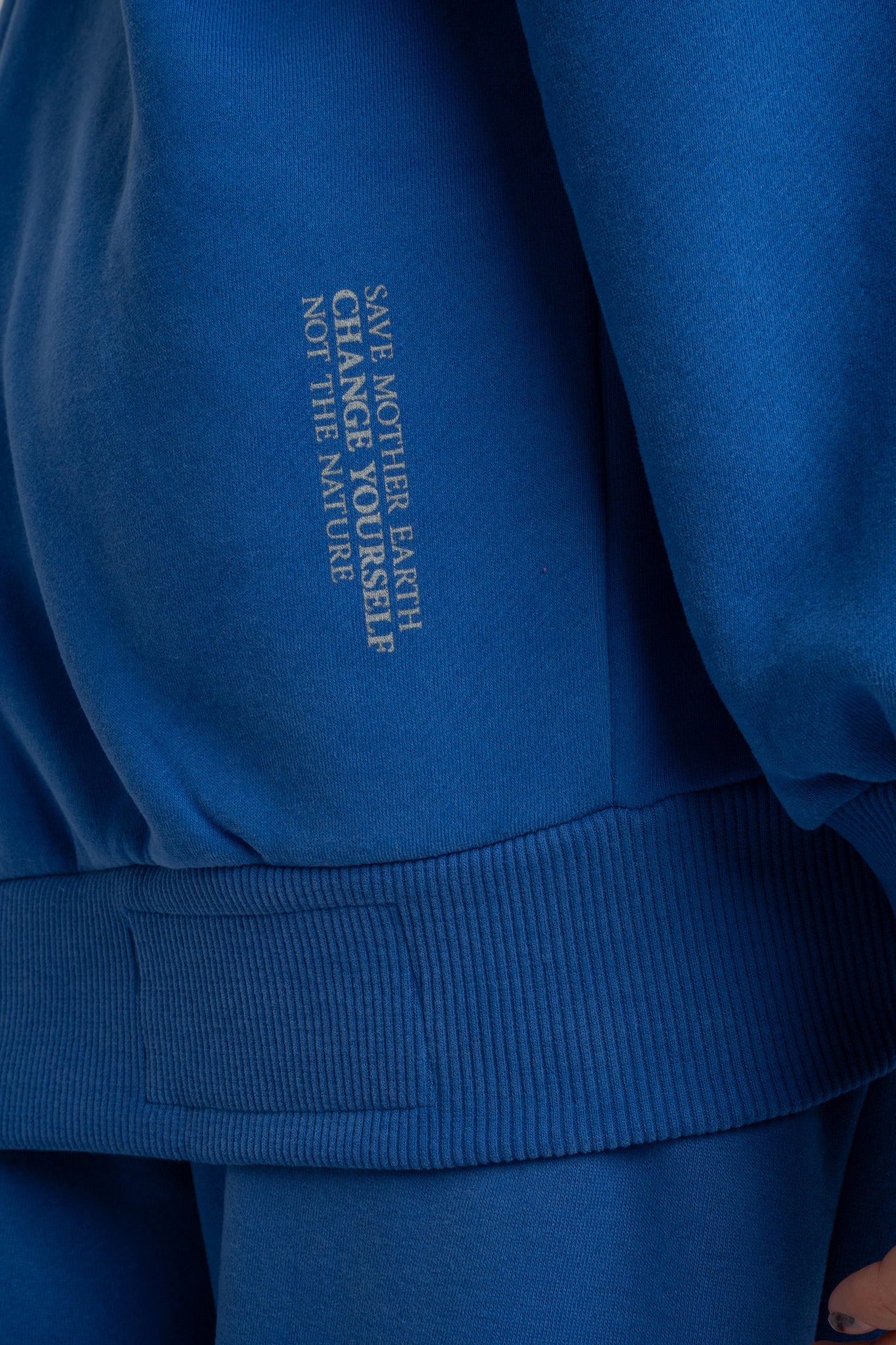 OVERSIZED COLLAR SWEATSHIRT - BISCOE