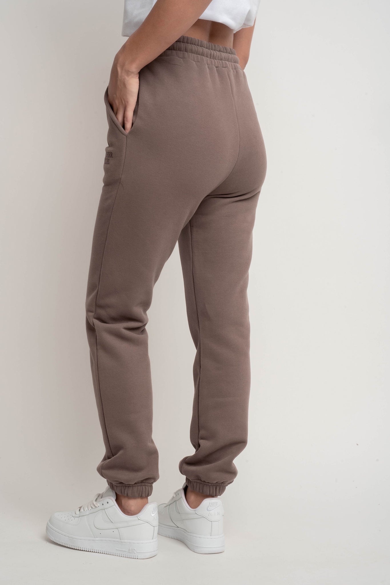 REGULAR FIT SWEATPANTS CAPPUCCINO - MILOS