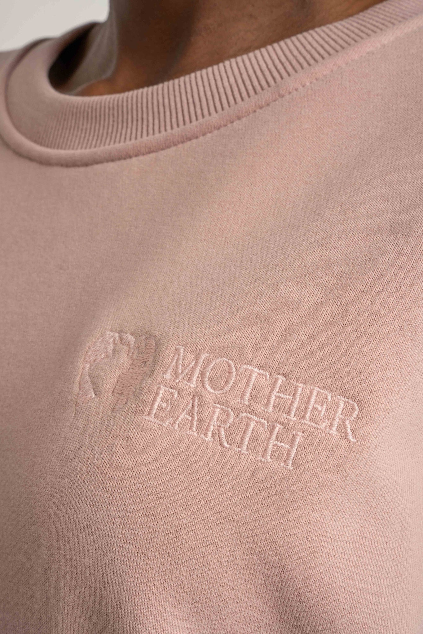 BLUZA TYPU CREWNECK JASNORÓŻOWA - OZARK