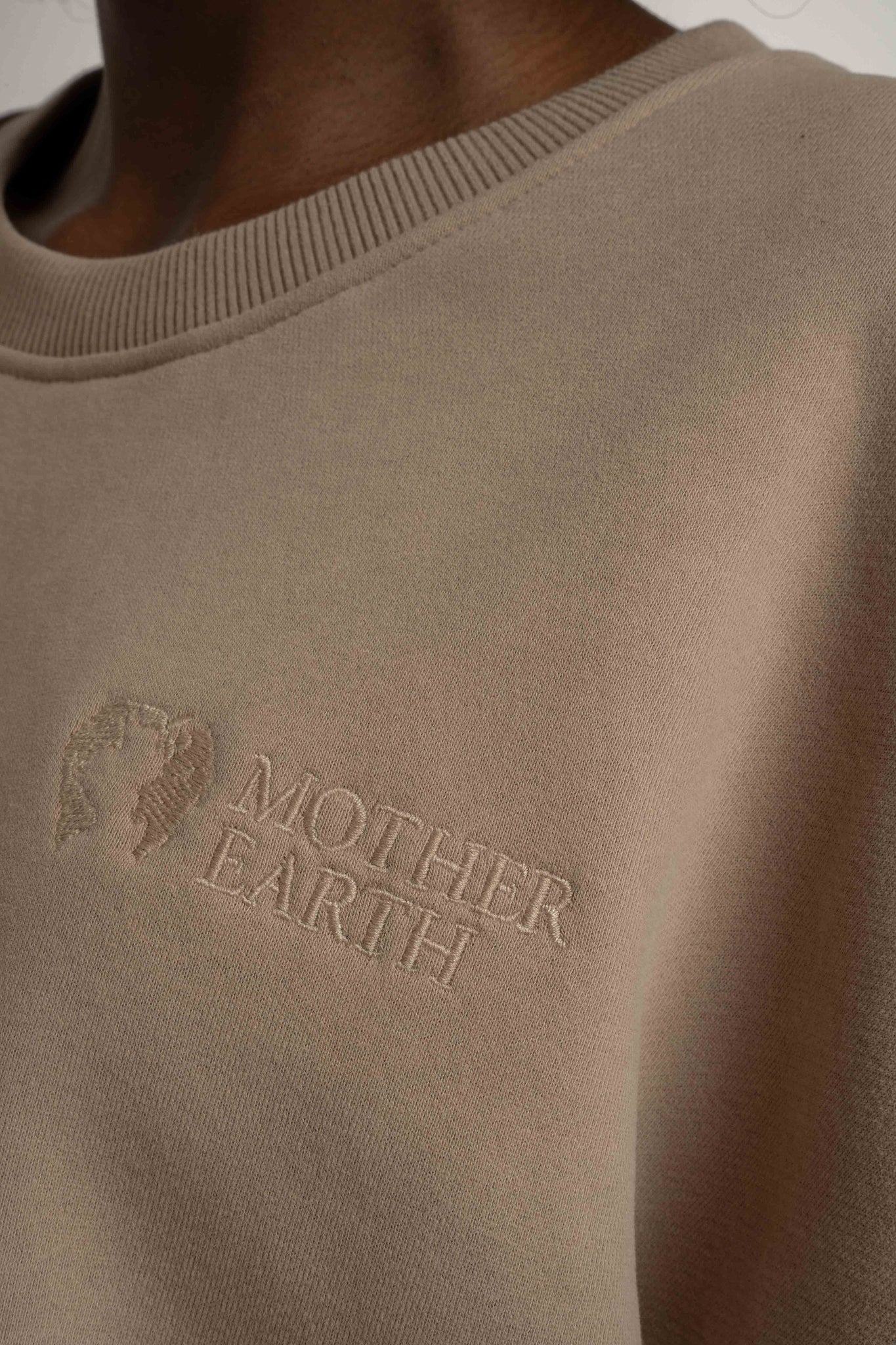 BLUZA TYPU CREWNECK JASNOBRĄZOWA - OZARK
