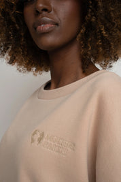 BLUZA OVERSIZE Z SZEROKIM DEKOLTEM 2nd DROP BEŻOWA - MULL