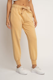 SPODNIE DRESOWE TYPU JOGGER Z EFEKTEM WASHED MUSZTARDOWE - ODENSE
