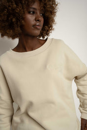 BLUZA OVERSIZE Z SZEROKIM DEKOLTEM JASNOBEŻOWA - MULL