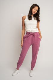 SPODNIE DRESOWE TYPU JOGGER Z EFEKTEM WASHED RÓŻOWE - ODENSE