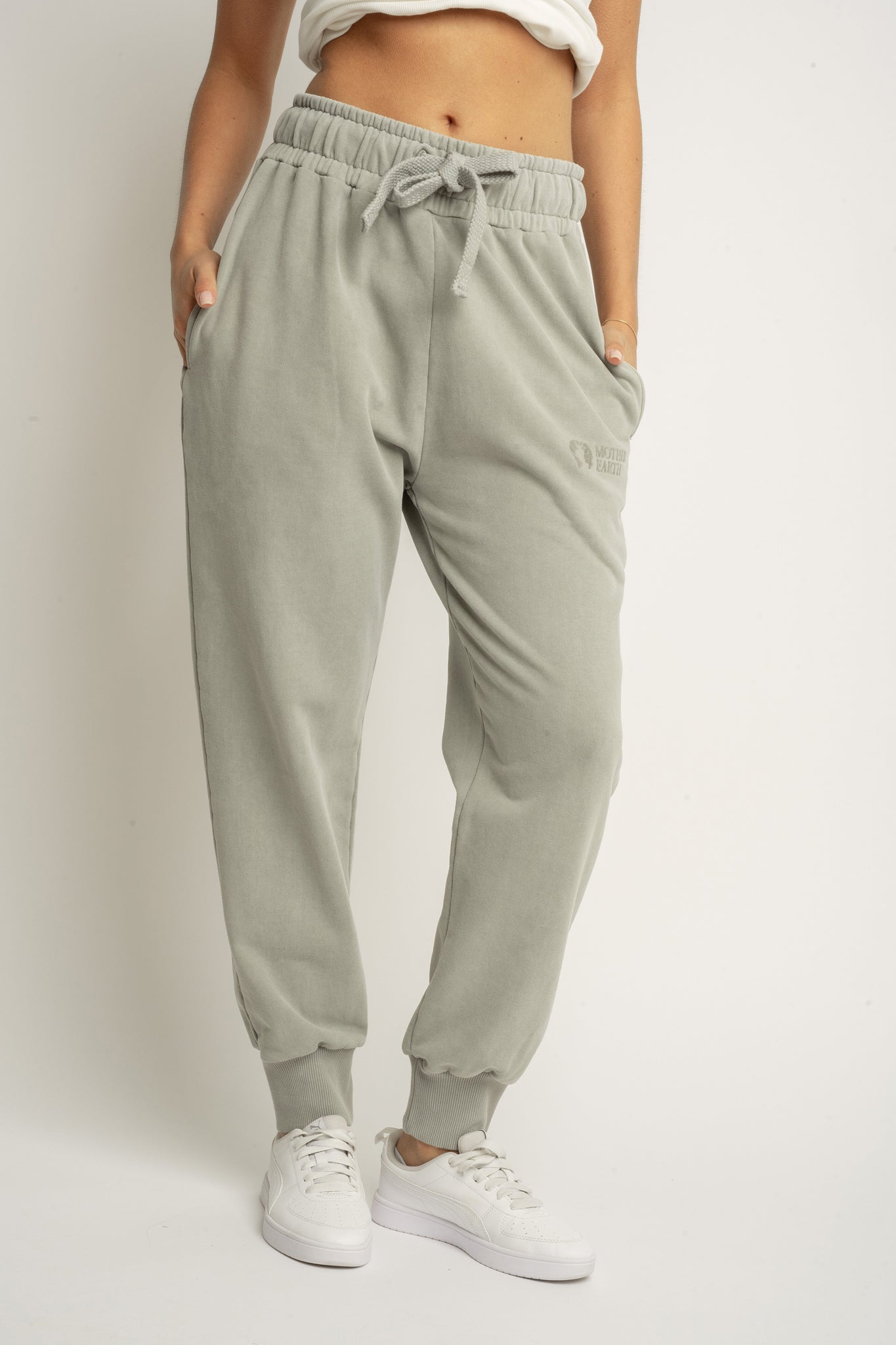WASHED EFFECT OLIVE SWEATPANTS - ODENSE