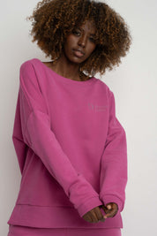 BLUZA OVERSIZE Z SZEROKIM DEKOLTEM 2nd DROP RÓŻOWA - MULL