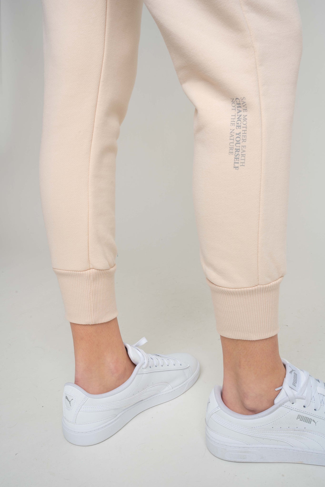 LIGHT BEIGE JOGGER TROUSERS - BEGERA