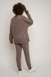 BLUZA OVERSIZE Z SZEROKIM DEKOLTEM CAPPUCCINO - MULL