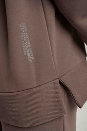 BLUZA OVERSIZE Z SZEROKIM DEKOLTEM CAPPUCCINO - MULL