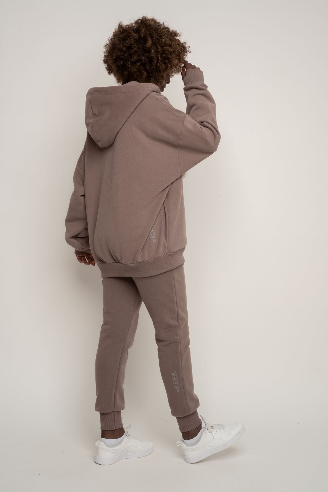 BLUZA Z KAPTUREM ROZPINANA CAPPUCCINO - NIKO
