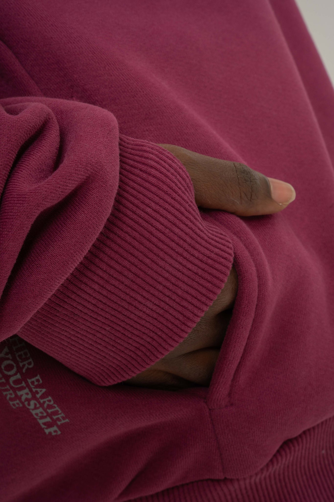BLUZA Z KAPTUREM ROZPINANA BURGUNDOWA - NIKO