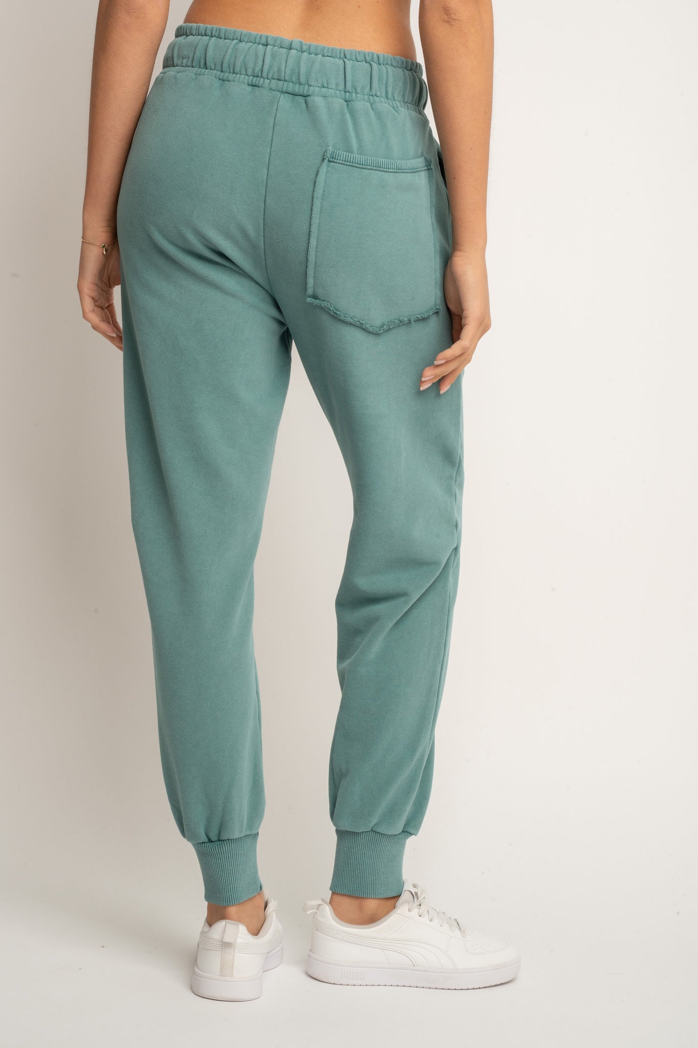 SPODNIE DRESOWE TYPU JOGGER Z EFEKTEM WASHED MORSKIE - ODENSE