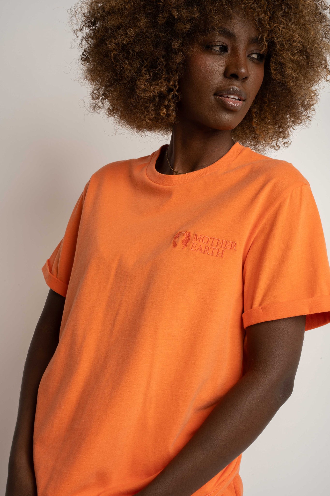 WOMEN'S ORANGE T-SHIRT - TULUM