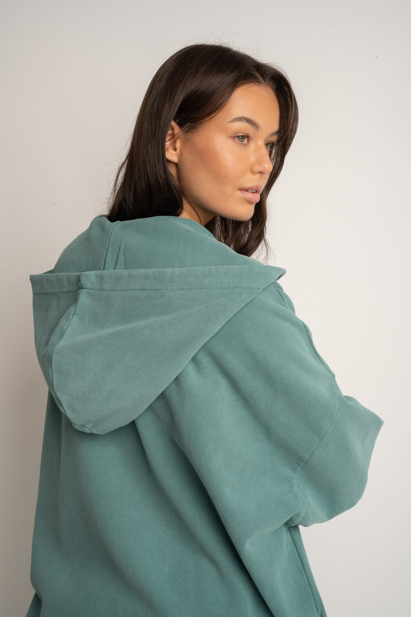BLUZA Z KAPTUREM Z EFEKTEM WASHED MORSKA- SKAGEN
