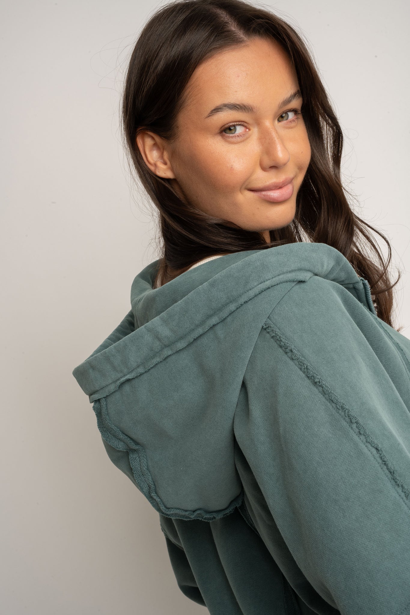 WASHED EFFECT HOODIE GREEN - NARVIK